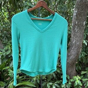 American Eagle Outfitters V-Neck Ribbed Top